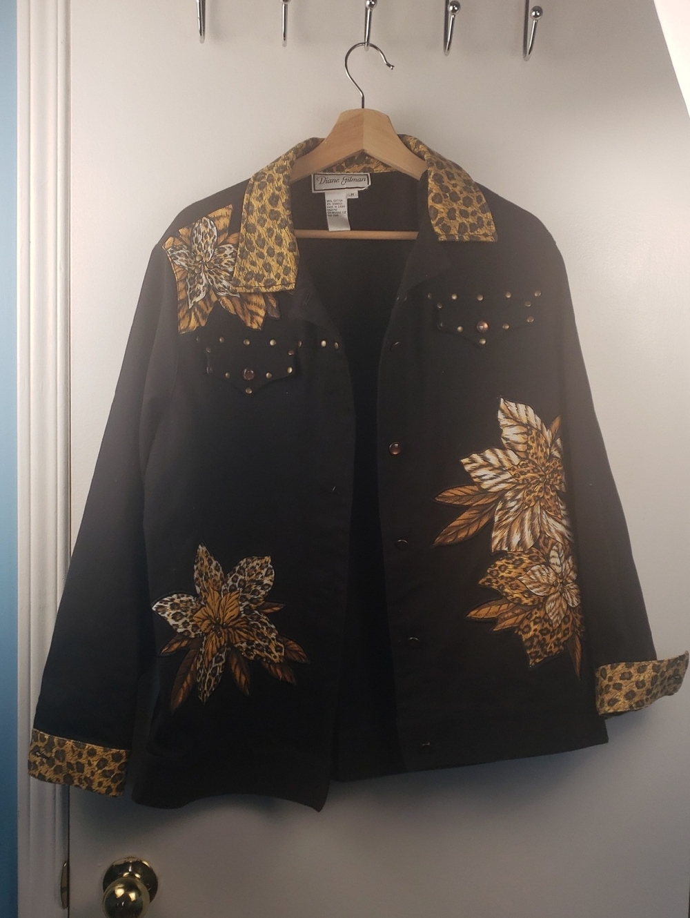 Beautiful Diane Gilman Black Floral-Print Studded Jacket Size Medium
